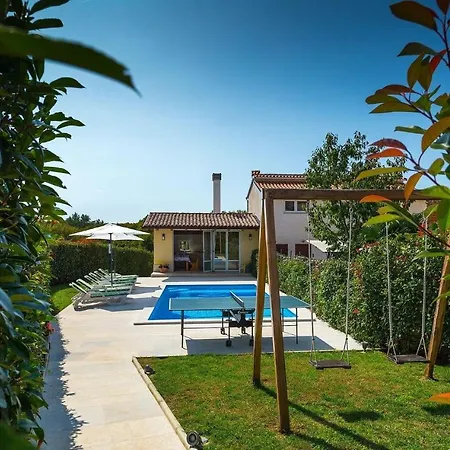 فيلة Villa Bubani