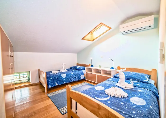 ヴィラ Villa Bubani *