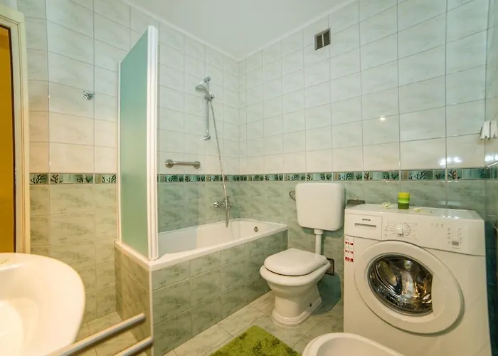 Villa Bubani ヴィラ Bubani